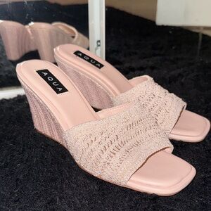 Aqua Women's pink Woven Wedges